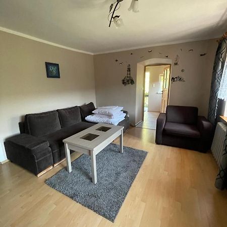 Pod Piekielkiem Apartman Szczytna Kültér fotó