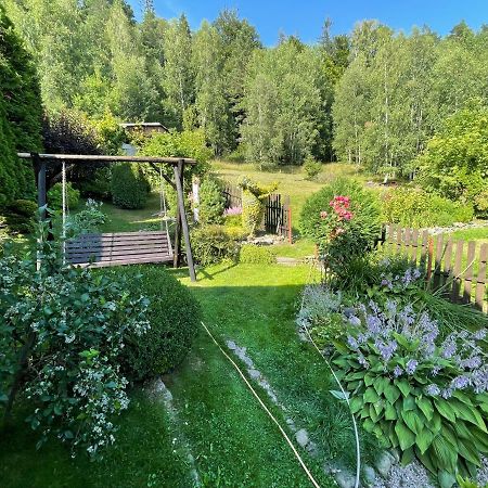 Pod Piekielkiem Apartman Szczytna Kültér fotó