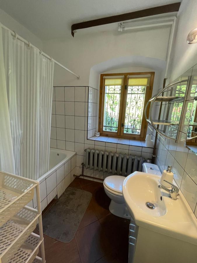 Pod Piekielkiem Apartman Szczytna Kültér fotó
