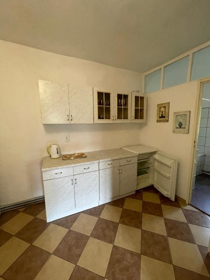 Pod Piekielkiem Apartman Szczytna Kültér fotó